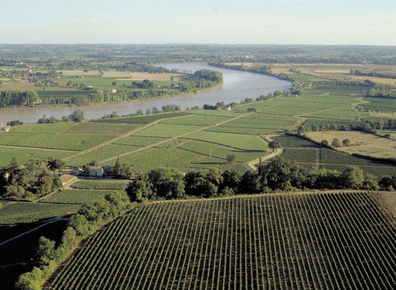 Bordeaux-River-Gironde